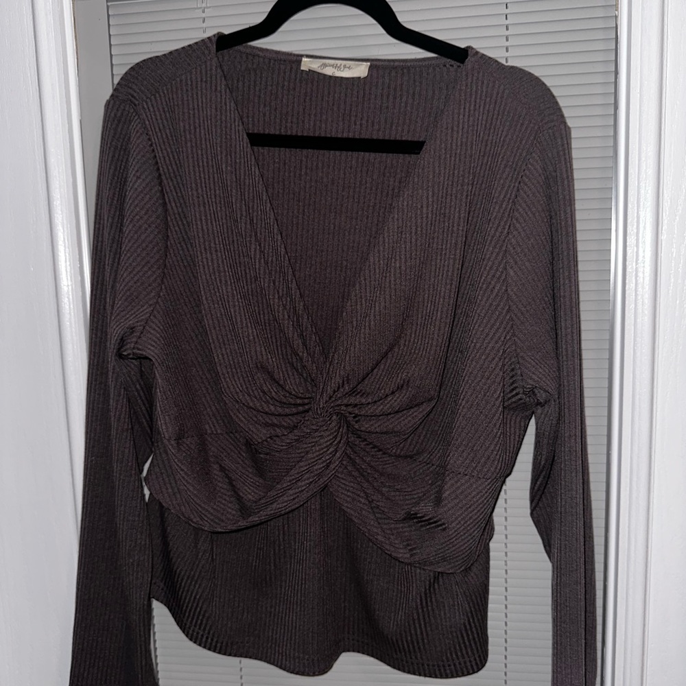 Arula Ribbed Crossover Top